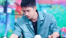 娱乐圈爆料王一博吴磊,甜蜜互动引粉丝热议